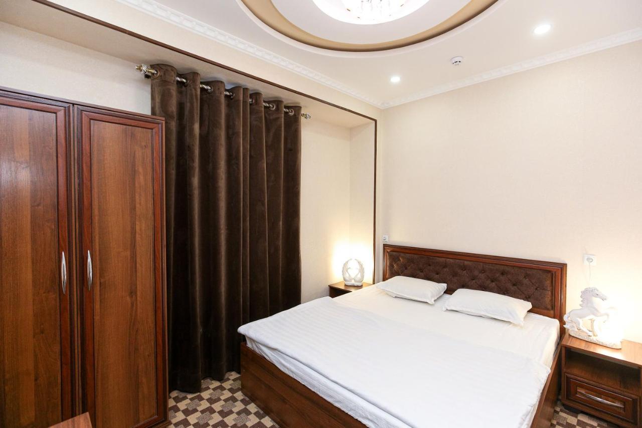 Hotel Dream Plaza Bukhara Esterno foto