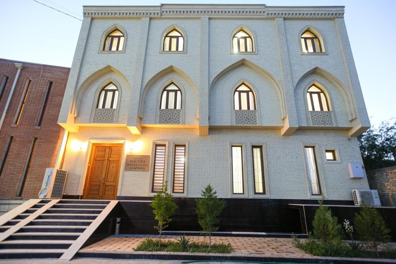 Hotel Dream Plaza Bukhara Esterno foto