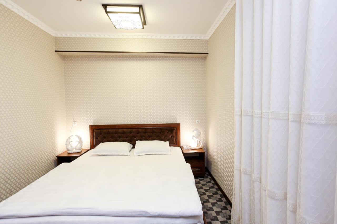 Hotel Dream Plaza Bukhara Esterno foto